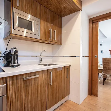 Duplex Lujo Monte Oiz 4 Y 2 Plazas De Parking Appartamento *