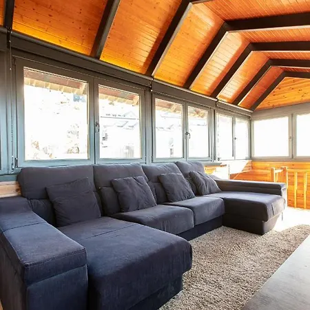 Duplex Lujo Monte Oiz 4 Y 2 Plazas De Parking Appartamento