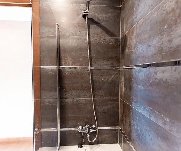 Duplex Lujo Monte Oiz 4 Y 2 Plazas De Parking Апартаменти *