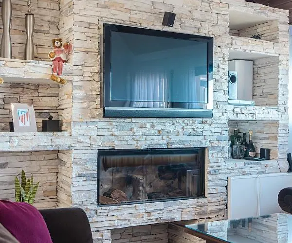 Апартаменти Duplex Lujo Monte Oiz 4 Y 2 Plazas De Parking