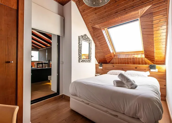 Апартаменти Duplex Lujo Monte Oiz 4 Y 2 Plazas De Parking Сьєрра-Невада